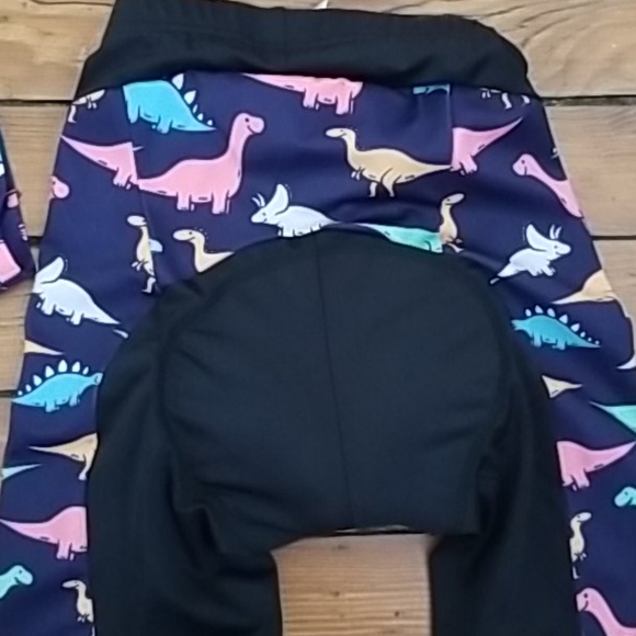 Kids dinosaur biking set - Picture 3 of 4